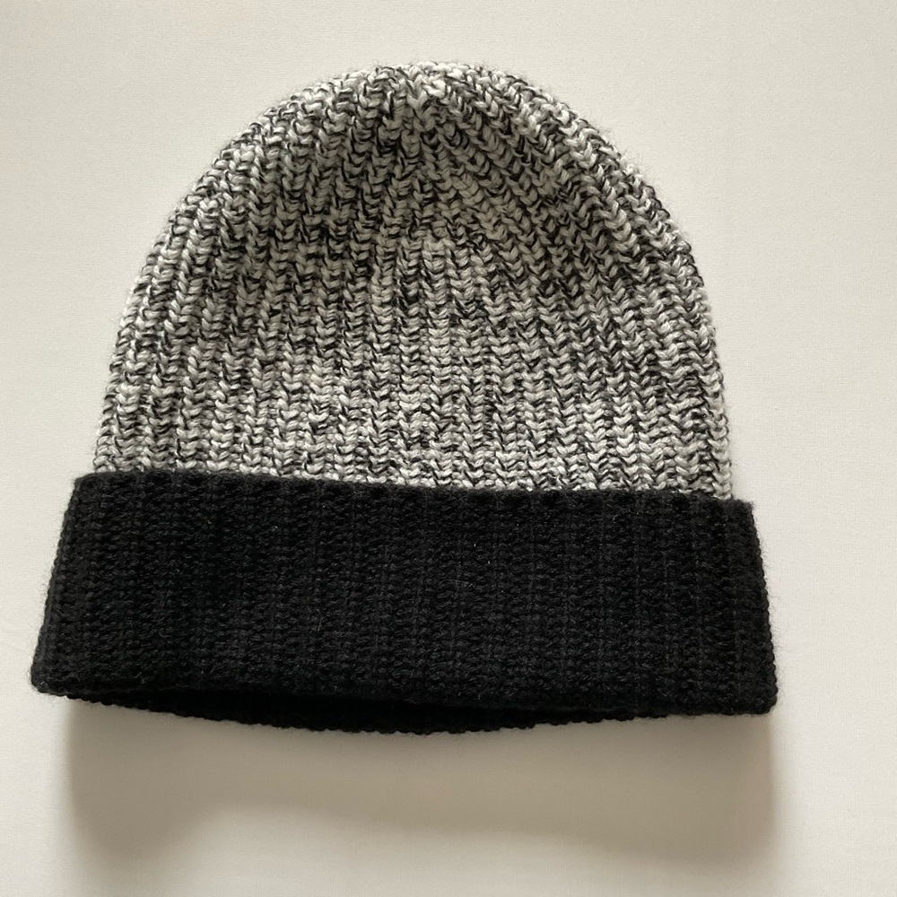 CHANEL Two-Tone Knit Beanie in Black and Gray - Picture 3 of 4